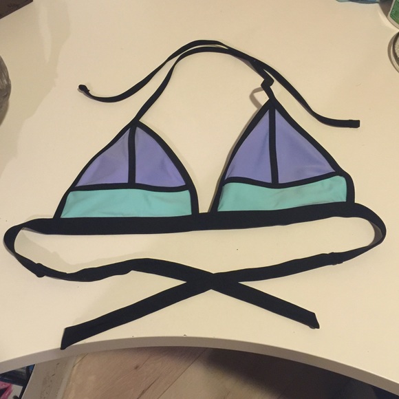 Color-Blocked Bikini Top