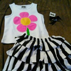 Mudpie Set 4T - Bow, Top, & Skort