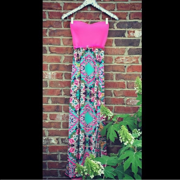 Pink patterned maxi dress - Picture 3 of 4
