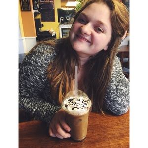 Meet your Posher, Sydney