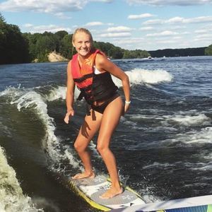 Meet your Posher, Hailey