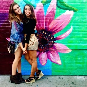 Meet your Posher, Julia