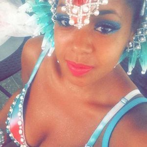 Meet your Posher, Danyalle