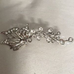 Beautiful earring climber