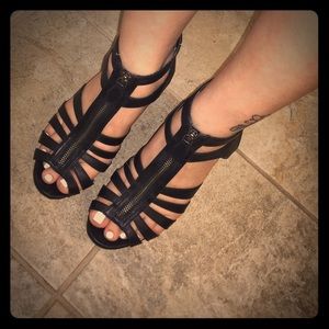 Xhiliration Black Leather Zip-Up Wedges