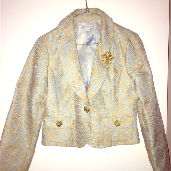 Cute blazer...blues and golds.