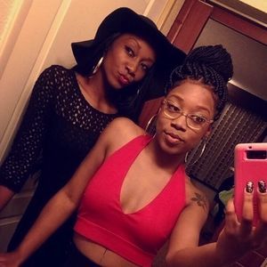 Meet your Posher, Deja