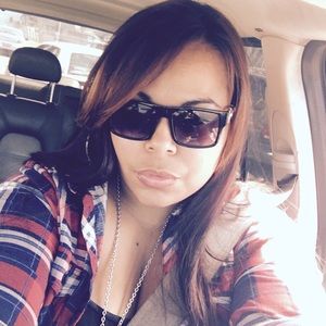 Meet your Posher, Maelen