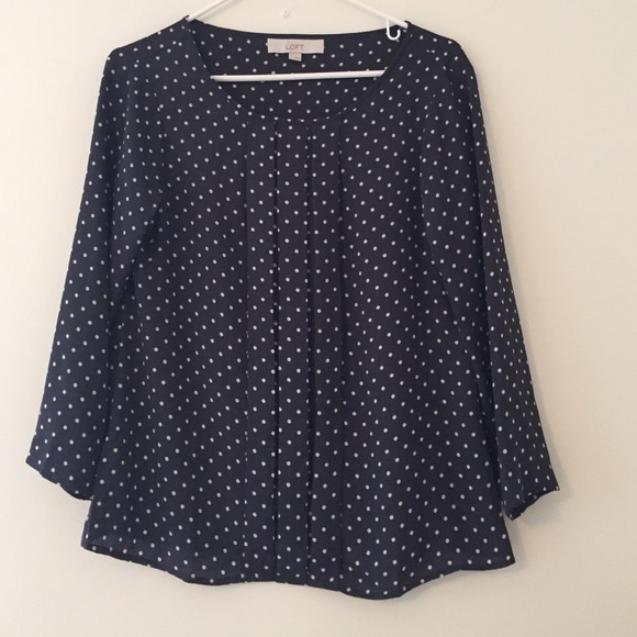 Adorbs polka dot blouse!