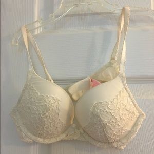 Victoria's Secret bra 32A dream angels push up