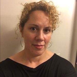 Meet your Posher, Toni