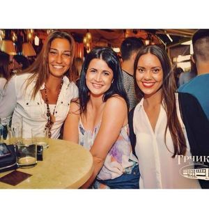 Meet your Posher, Zenja