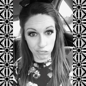 Meet your Posher, Stacy
