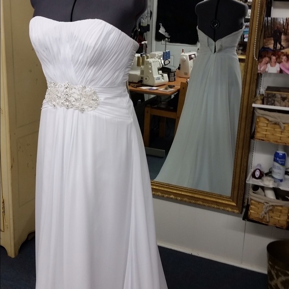 Ella Rosa Wedding Dress