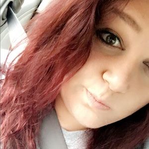 Meet your Posher, Amber