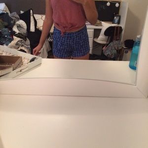 Blue patterned flowy shorts