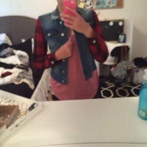 Jean jacket with fleece sleeves