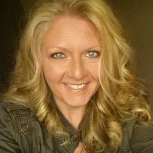 Meet your Posher, Gina