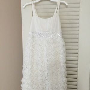 Child formal dress. Worn once no tags. Roxette