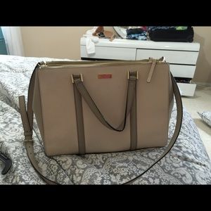 Kate spade purse. Gently used. No tags. Tan