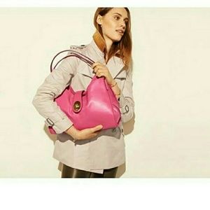 🆕 COACH 👜 CARLYLE SMOOTH LEATHER SHOULDER BAG