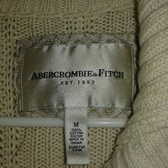 ABERCROMBIE CREAM COLOR BUTTON UP - Picture 2 of 3