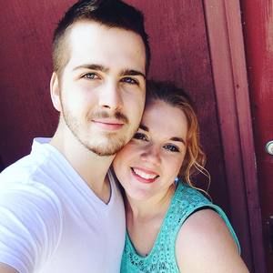 Meet your Posher, Lydia