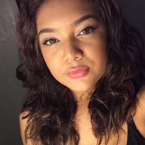 Meet your Posher, Adi