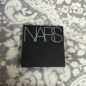 Nars all day luminous powder foundation SPF 24
