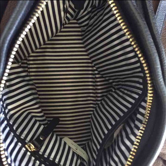 Kate Spade Purse - Picture 4 of 4