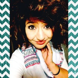 Meet your Posher, Chanda