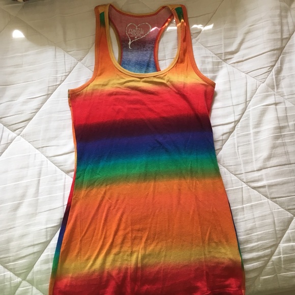 Medium rue 21 rainbow colored tank.