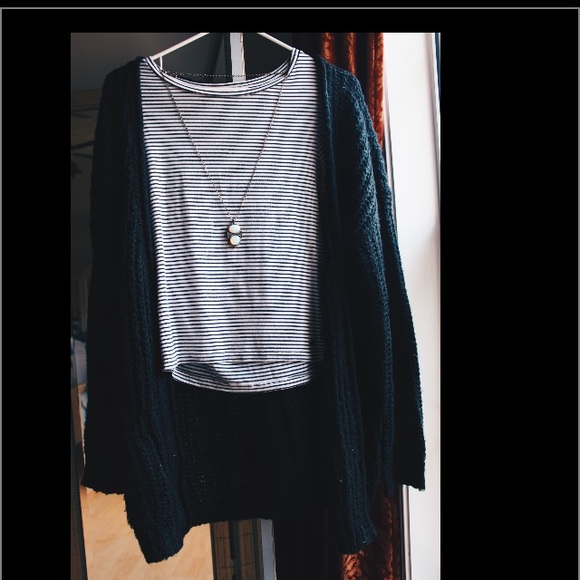 Black slouchy knit sweater