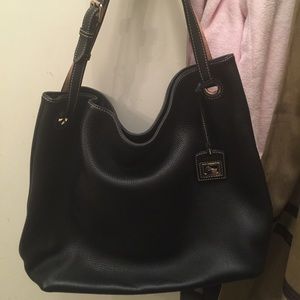 Dooney & Bourke shoulder bag