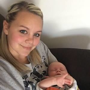 Meet your Posher, Ashlee