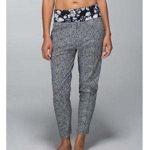 SOLD✔️ Lululemon Departure Pant Size 8