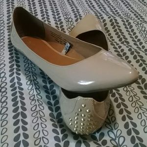 Nude Mossimo Flats