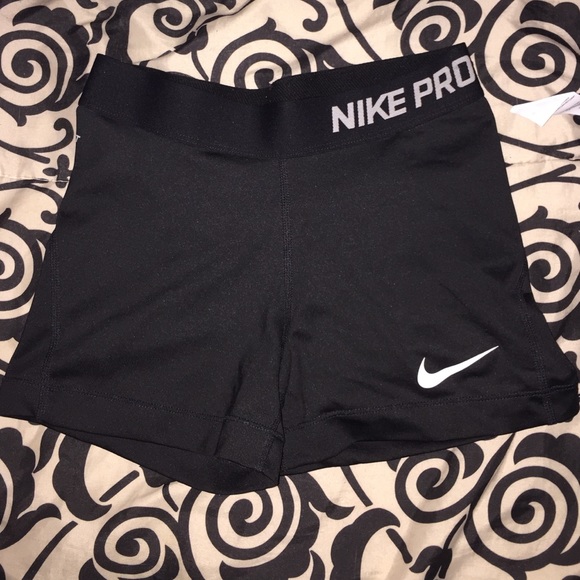 Nike pro under armor size small brand new