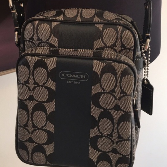 Coach Handbags - COACH CROSSBODY 100% AUTHENTIC