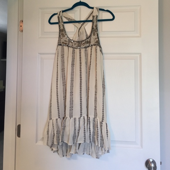 Beautiful boutique dress. En Creme