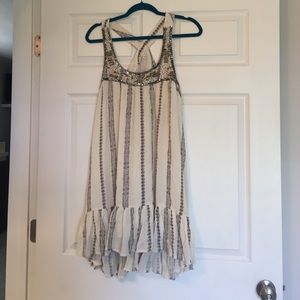 Beautiful boutique dress. En Creme