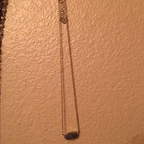 Kendra Scott Elisa necklace