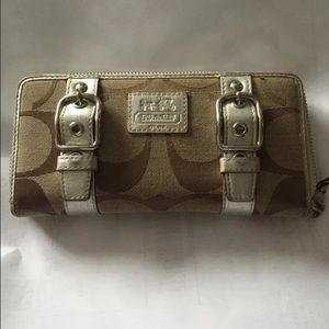 Coach wallet