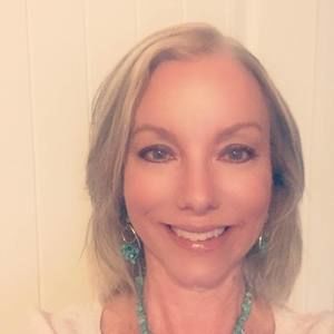 Meet your Posher, Candis