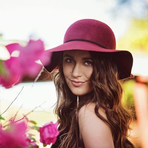 Meet your Posher, Alli