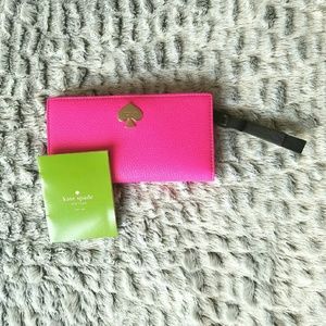 Bundle 30% off Jul 13th - 24th!! Kate Spade Wallet
