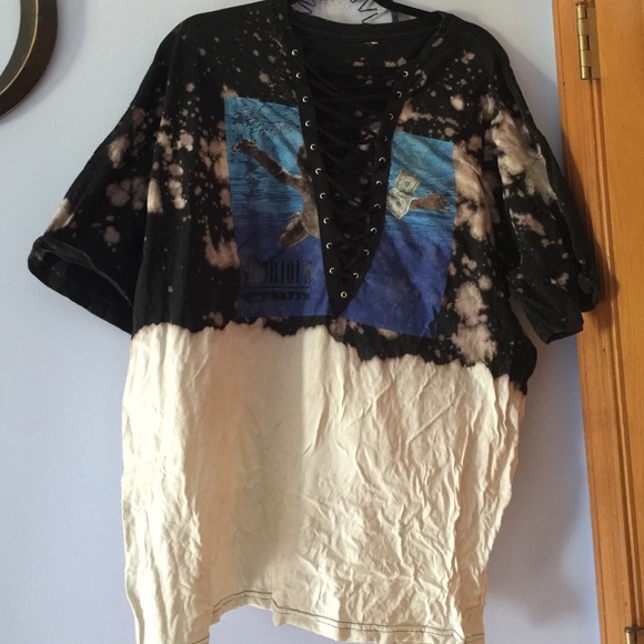 Bleach Dye Lace Up Tee