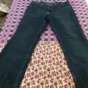 Mens Size 36x32 Magellan Outdoors Jeans