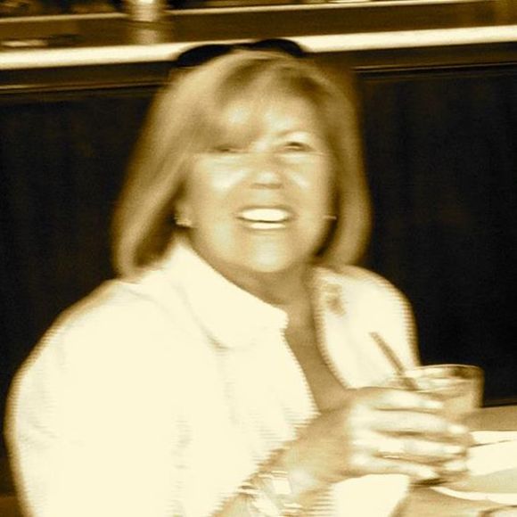 Meet your Posher, Joyce