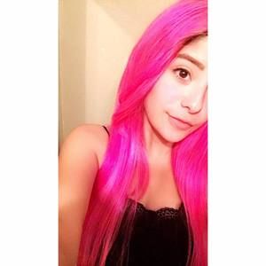 Meet your Posher, Vicky